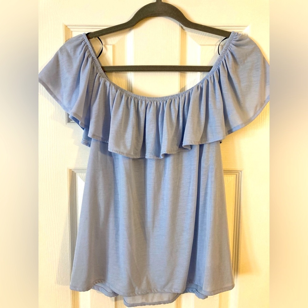 Off the shoulder flouncy top
